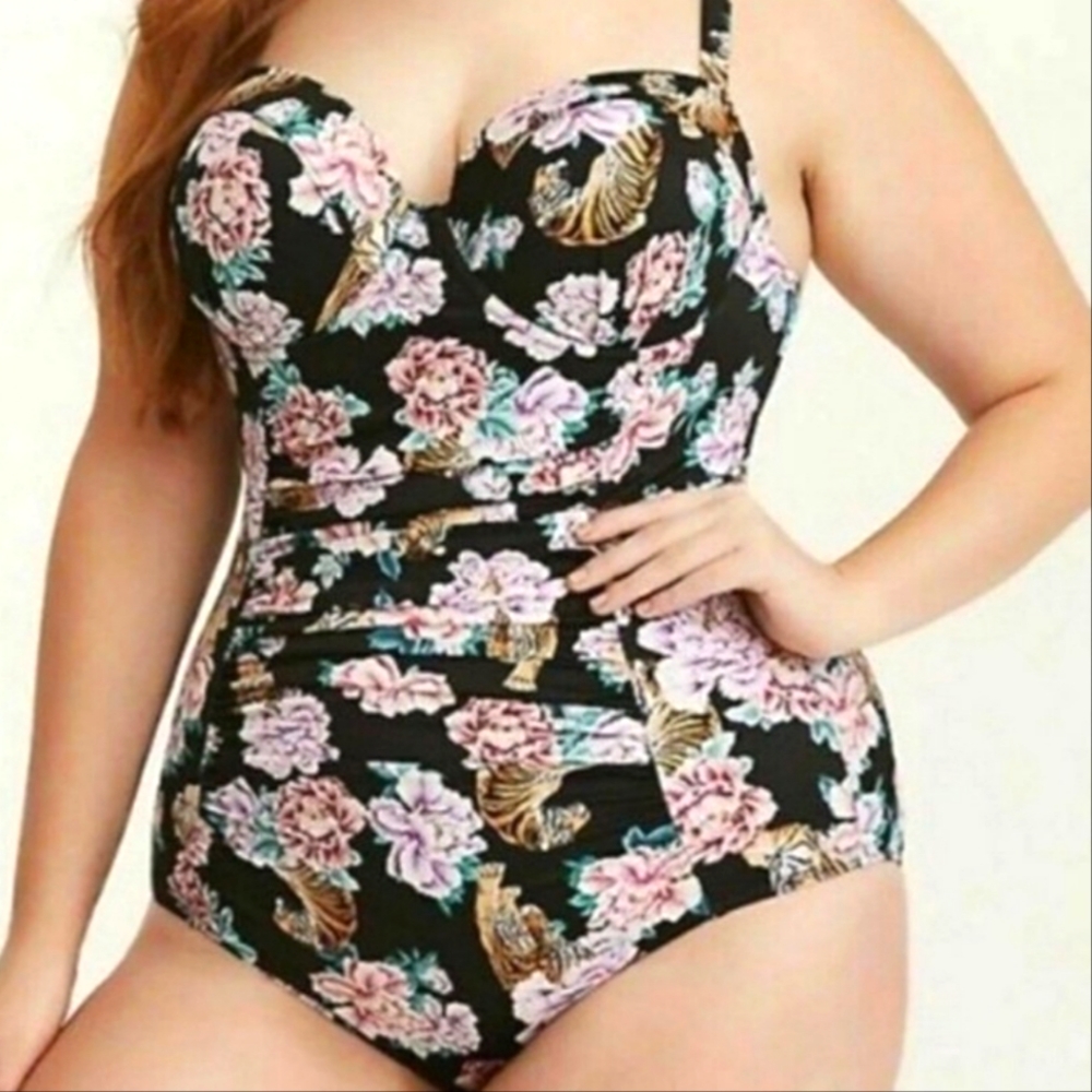 NWT Torrid 1 Piece bathing suit,  size 3.